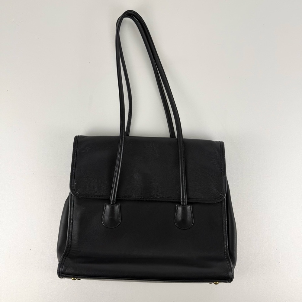 Coach Vintage Black Leather Flap Shopper 7301 (M6H-7801)